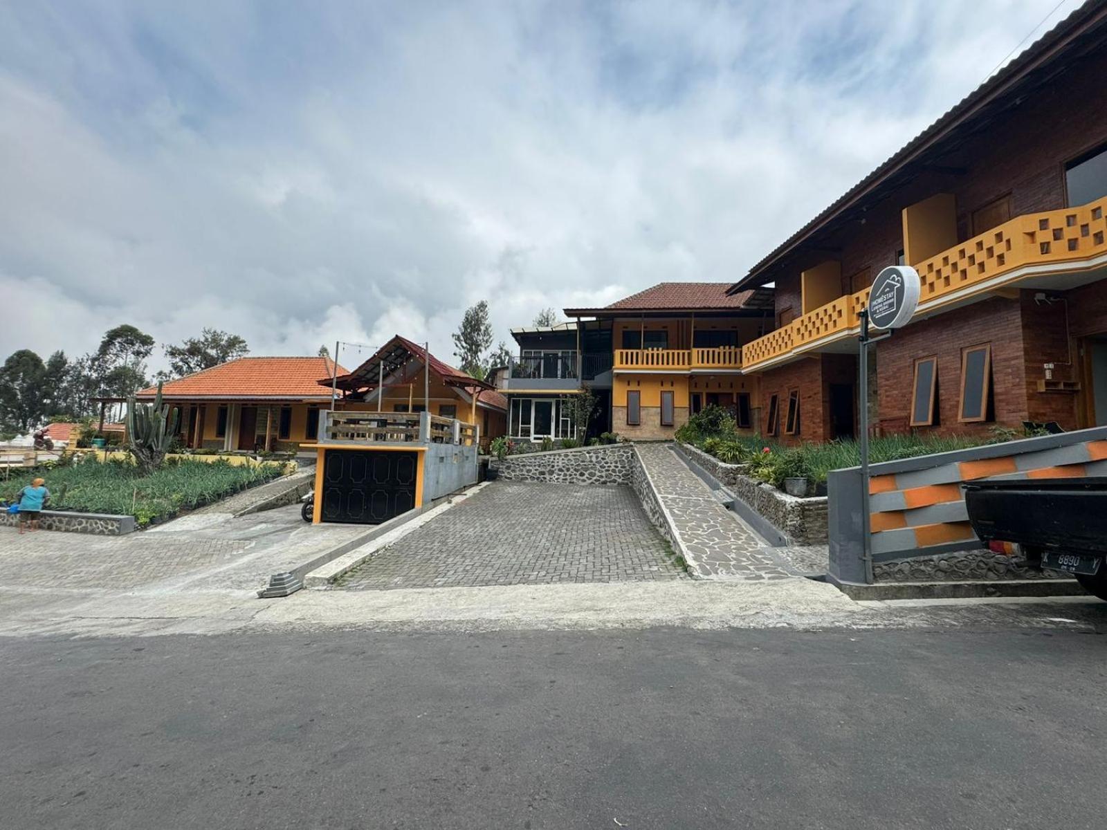Homestay Lereng برومو المظهر الخارجي الصورة