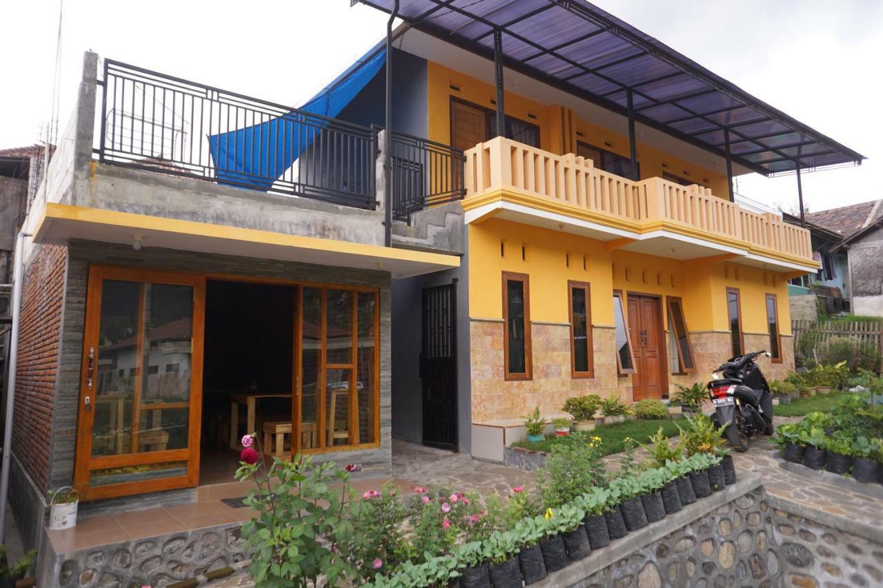Homestay Lereng برومو المظهر الخارجي الصورة